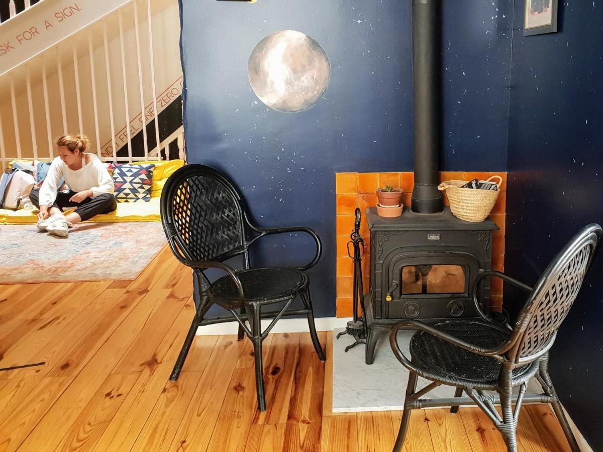 Supernova Hostel Porto Eksteriør bilde