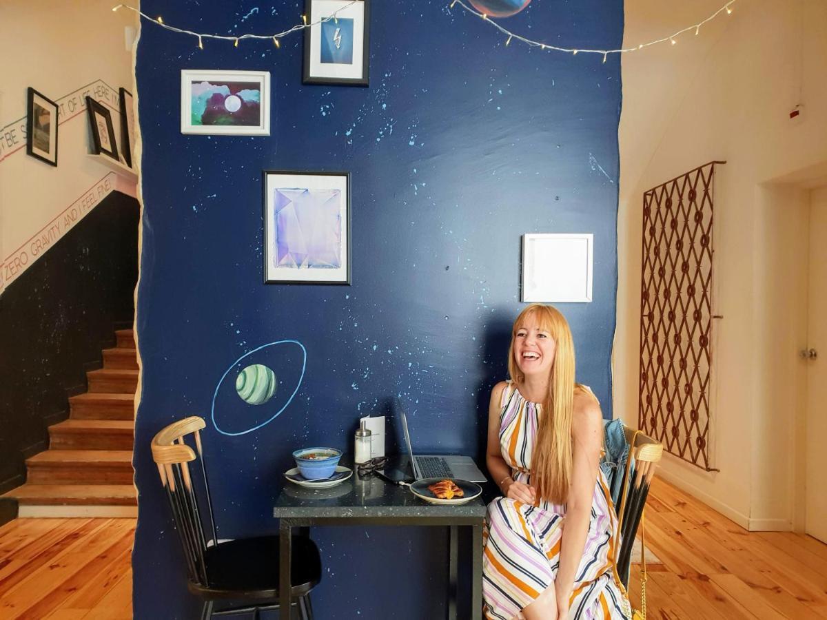 Supernova Hostel Porto Eksteriør bilde