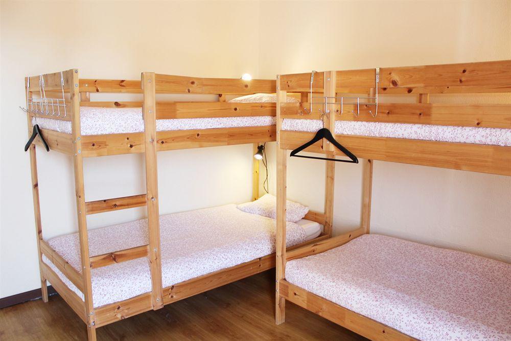 Supernova Hostel Porto Eksteriør bilde