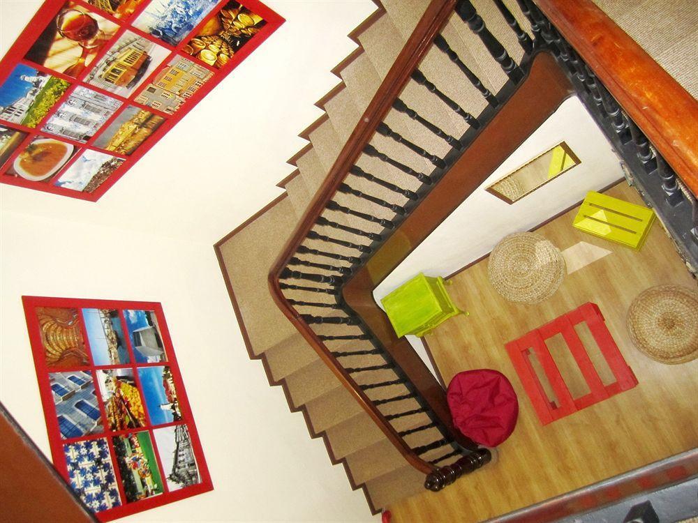 Supernova Hostel Porto Eksteriør bilde
