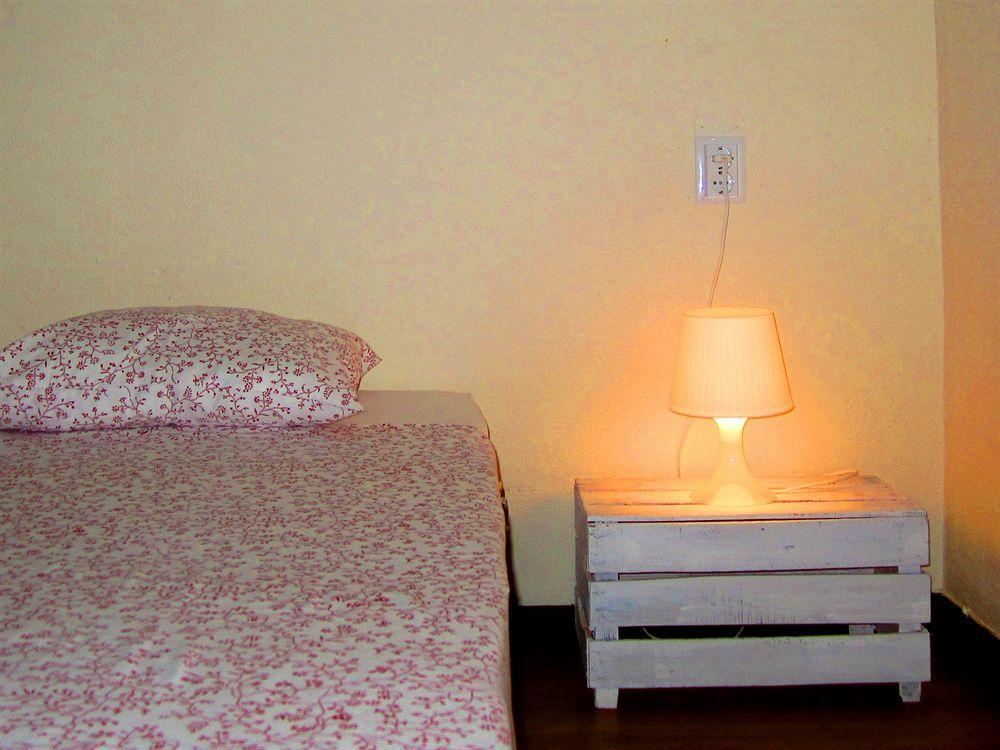 Supernova Hostel Porto Eksteriør bilde