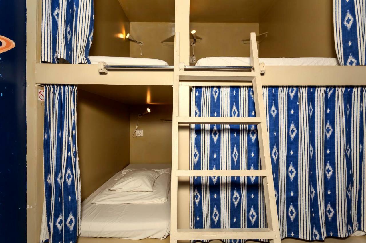 Supernova Hostel Porto Eksteriør bilde
